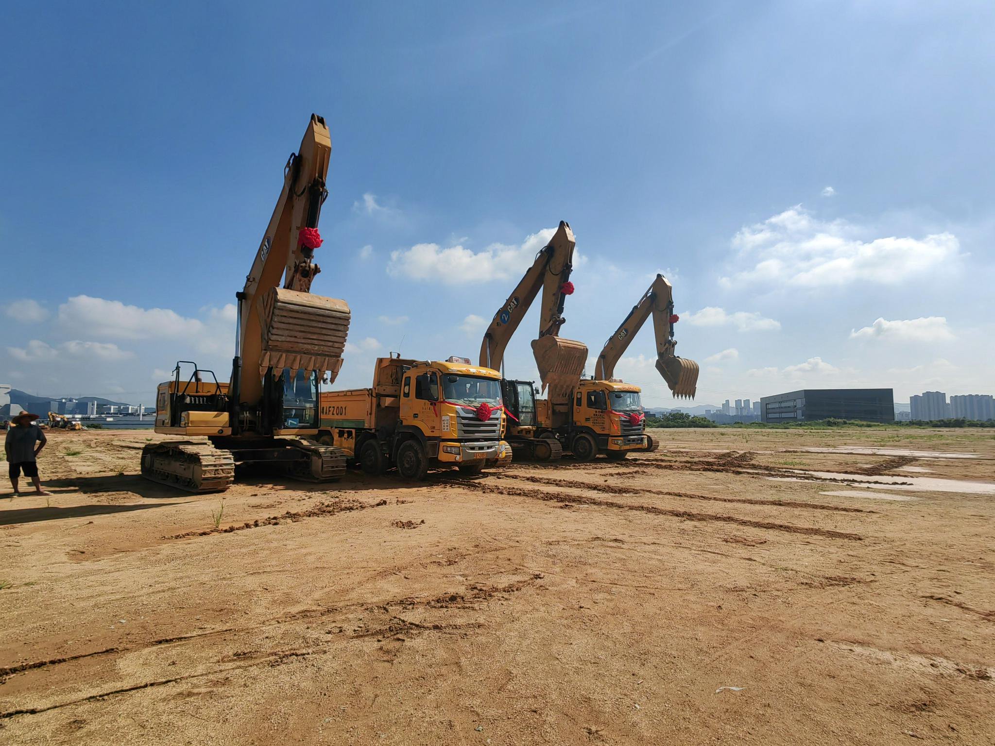 京东杀入具身智能赛道，首个机器人基地在广州动工